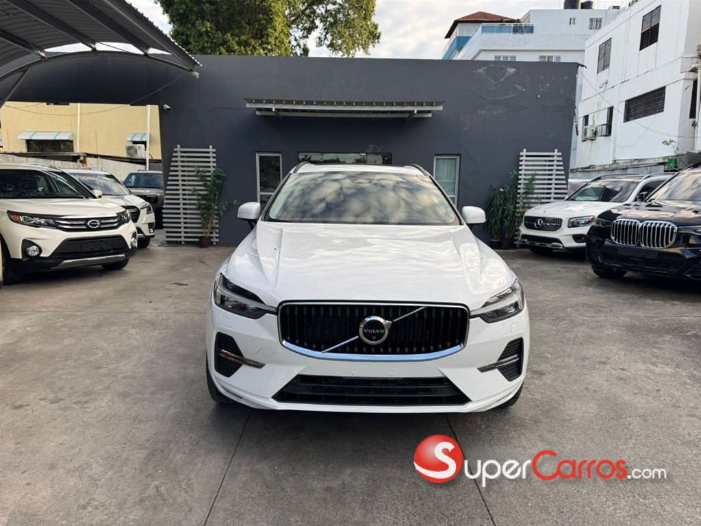 2022 Volvo XC60 B5 Inscription — foto 3 / 12