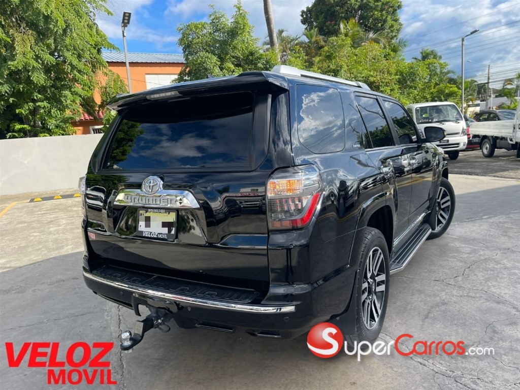 2017 Toyota 4 Runner Limited — foto 3 / 7