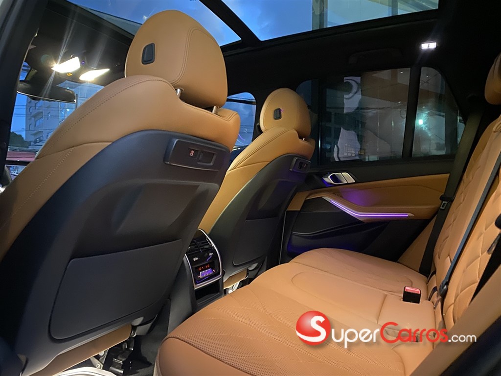 2023 BMW X 5 XDRIVE 40i — foto 6 / 11