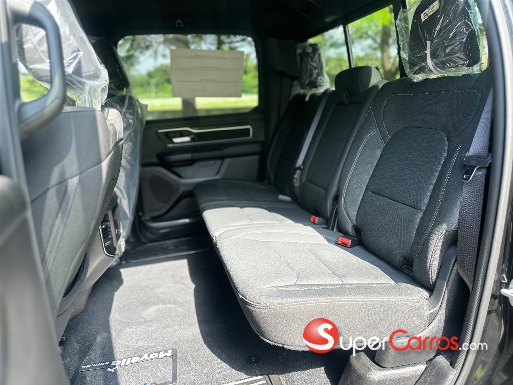 2025 Ram 1500 Big Horn — foto 6 / 9