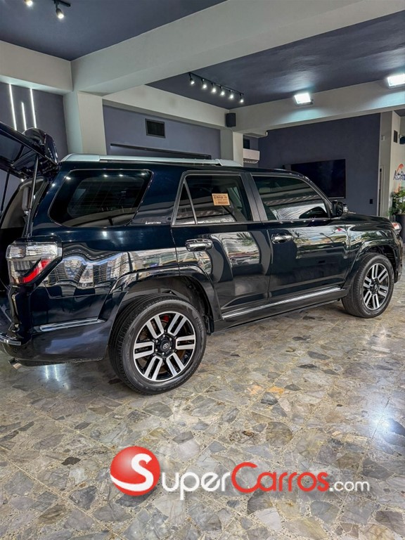 2021 Toyota 4 Runner Limited — foto 4 / 12