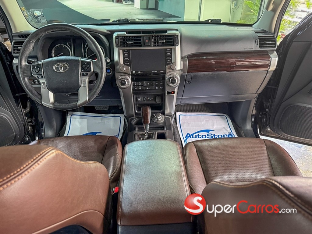 2021 Toyota 4 Runner Limited — foto 8 / 12