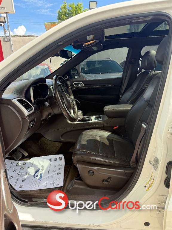2018 Jeep Grand Cherokee SUMMIT — foto 11 / 11