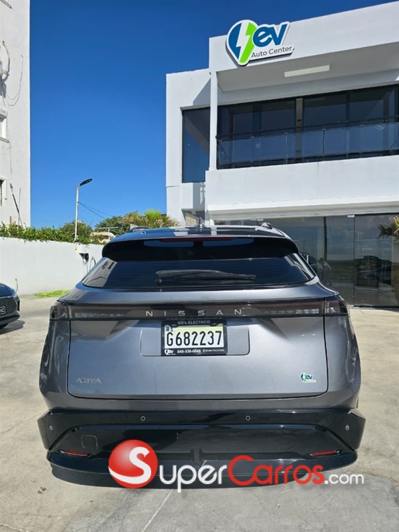 2023 Nissan ARIYA — foto 11 / 12