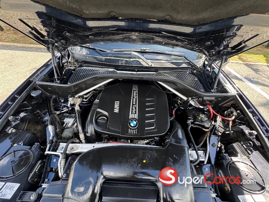 2014 BMW X 5 XDRIVE 30D — foto 11 / 12
