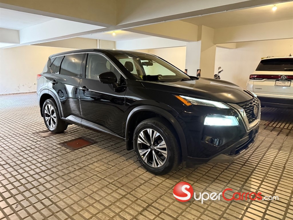 2021 Nissan Rogue SV — foto 2 / 12