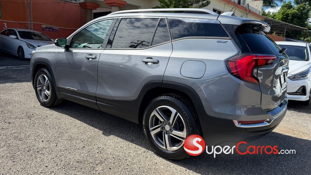 2019 GMC Terrain SLT — foto 3 / 9
