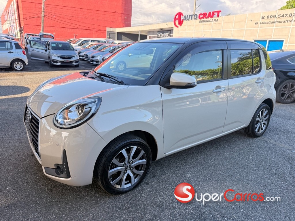 2020 Toyota Passo MODA — foto 8 / 12