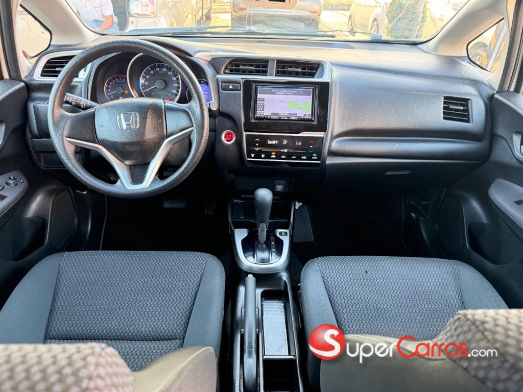 2020 Honda Fit — foto 7 / 12