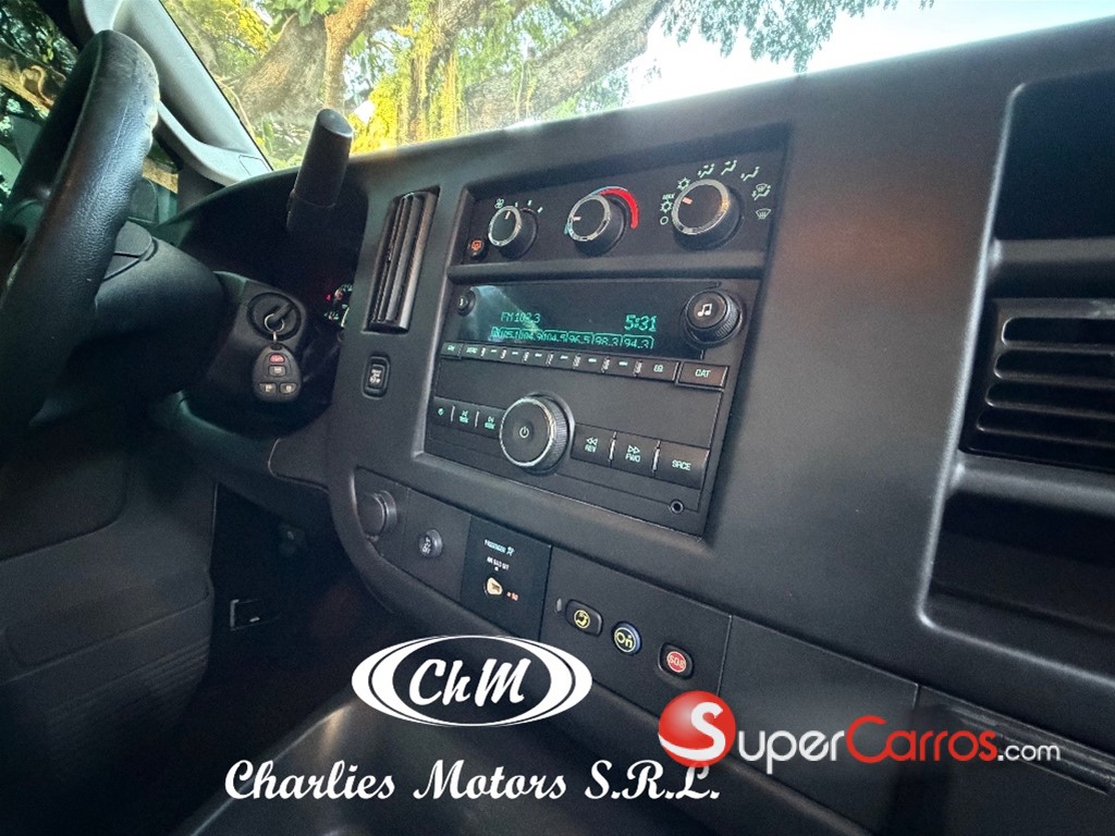 2018 Chevrolet Express — foto 9 / 9