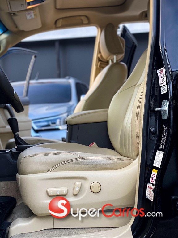 2017 Toyota Land Cruiser Prado VXL — foto 3 / 12