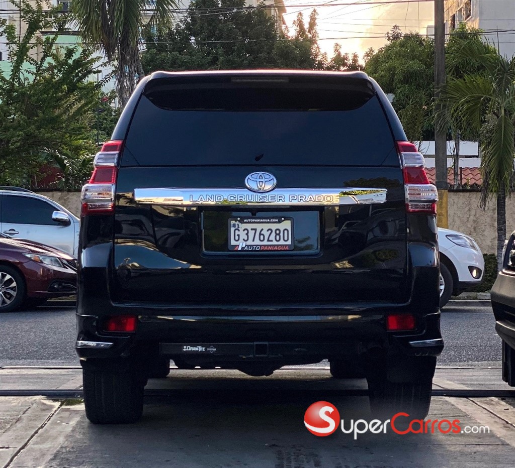 2017 Toyota Land Cruiser Prado VXL — foto 11 / 12