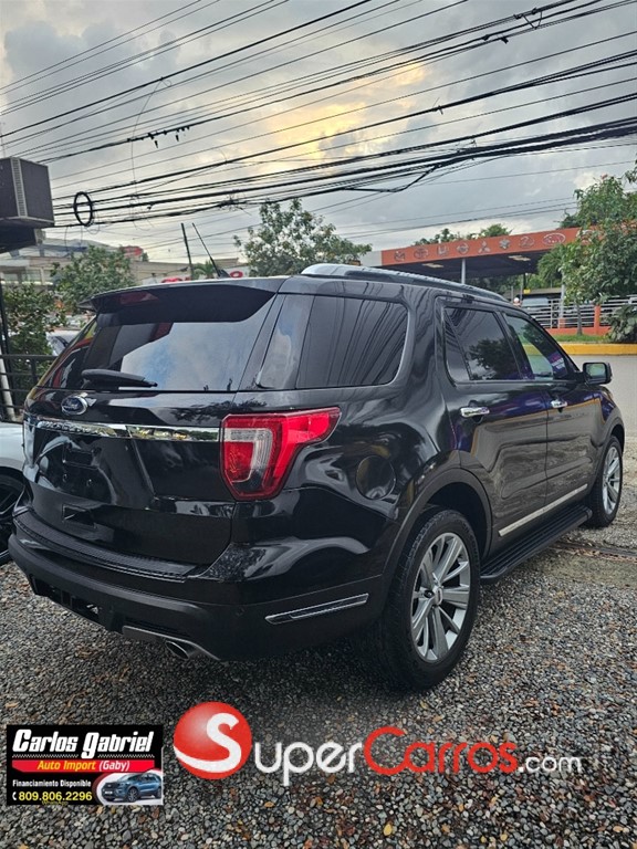 2019 Ford Explorer Limited — foto 3 / 10