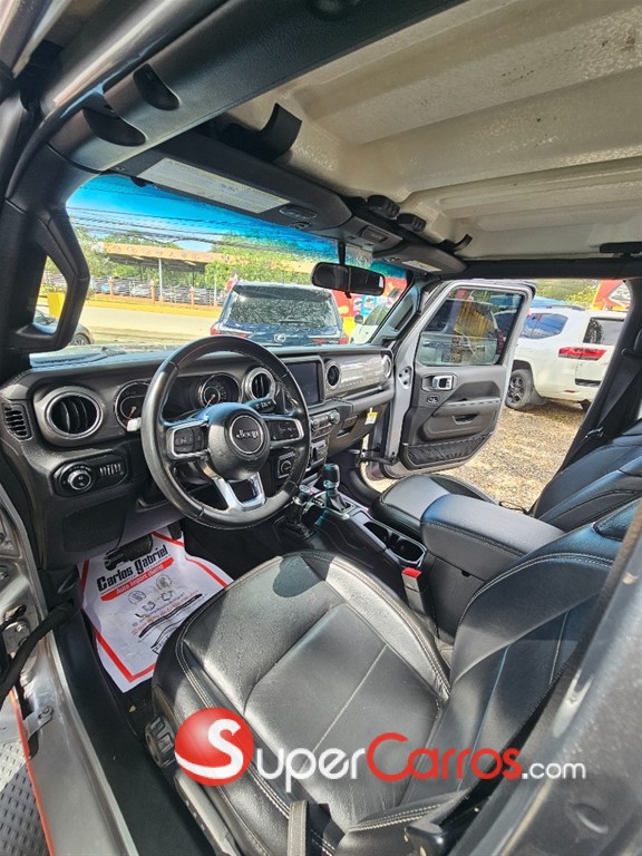 2021 Jeep Gladiator Overland — foto 3 / 12