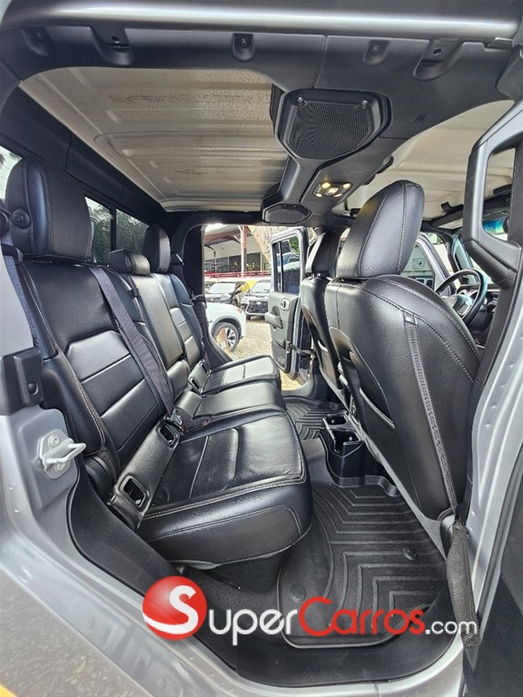 2021 Jeep Gladiator Overland — foto 5 / 12