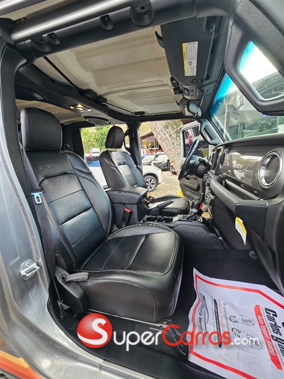 2021 Jeep Gladiator Overland — foto 6 / 12