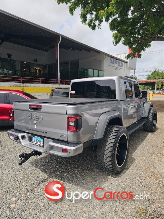 2021 Jeep Gladiator Overland — foto 10 / 12