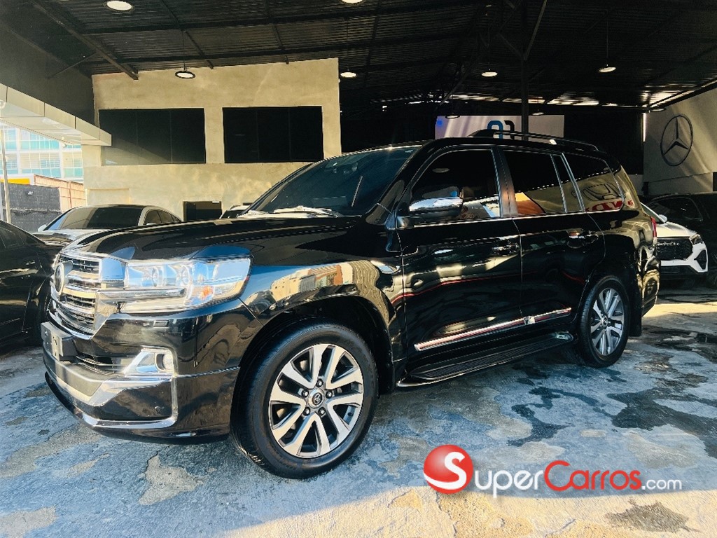 2020 Toyota Land Cruiser VXR