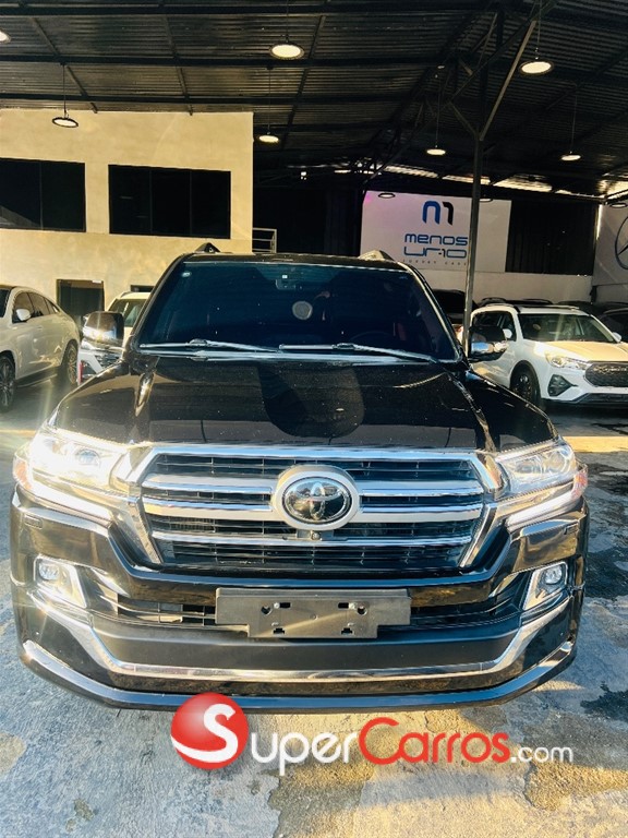 2020 Toyota Land Cruiser VXR — foto 3 / 12