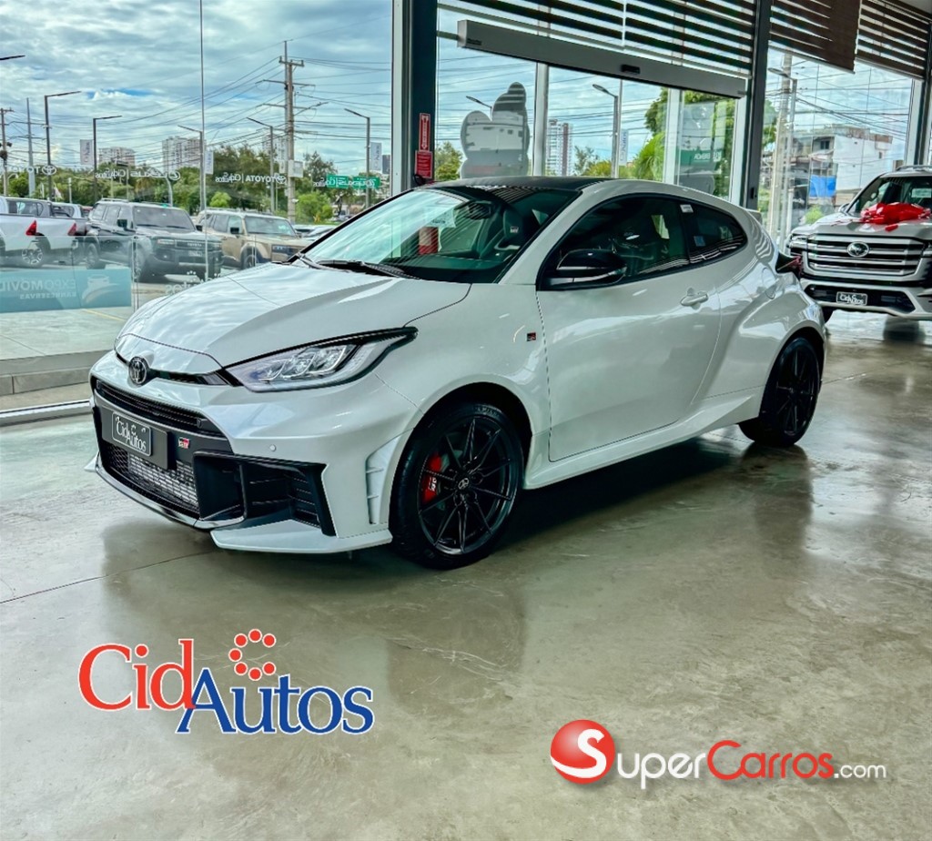 2026 Toyota Yaris GR — foto 2 / 11