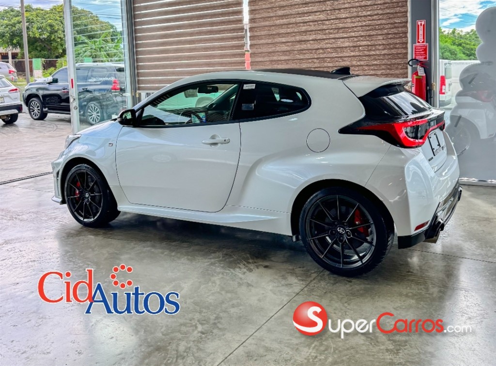 2026 Toyota Yaris GR — foto 3 / 11