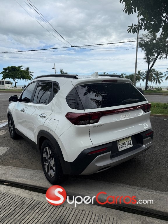 2024 Kia Sonet — foto 5 / 8