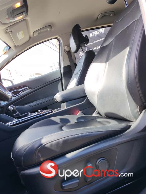 2023 Kia Sportage EX — foto 6 / 11
