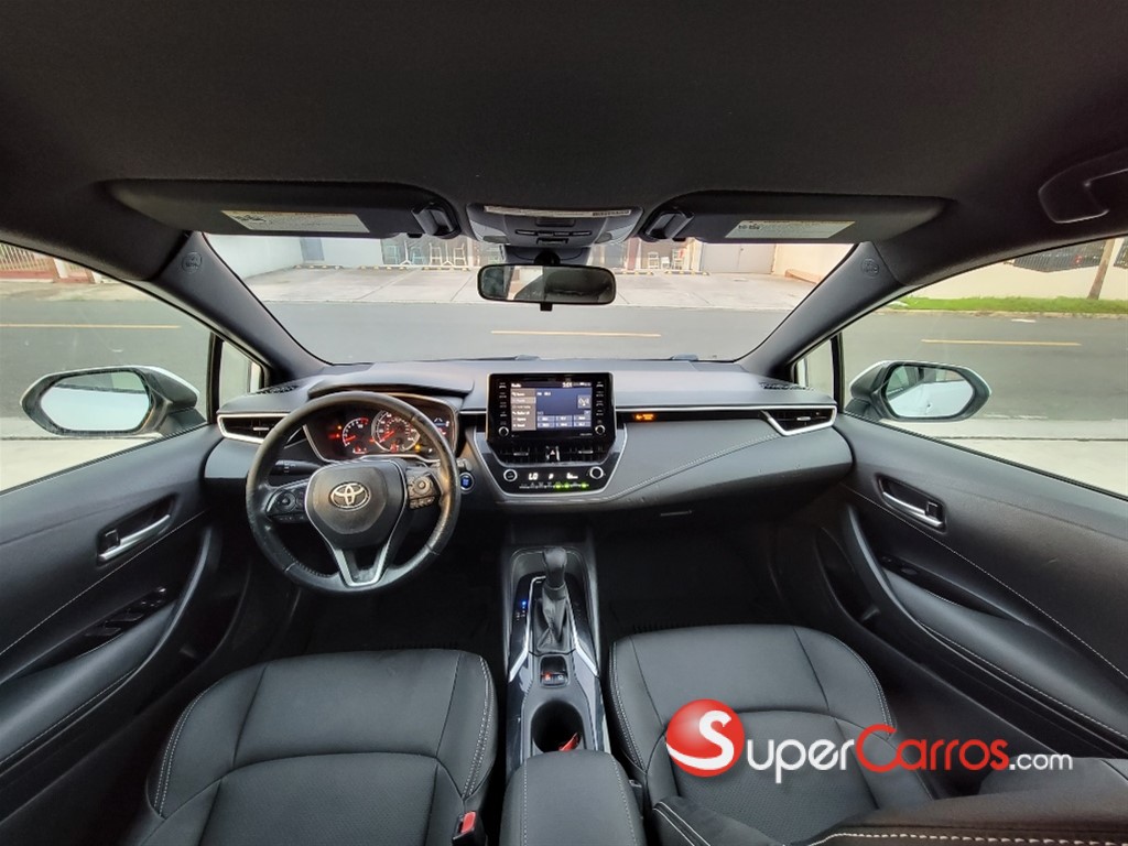2021 Toyota Corolla SE — foto 3 / 9