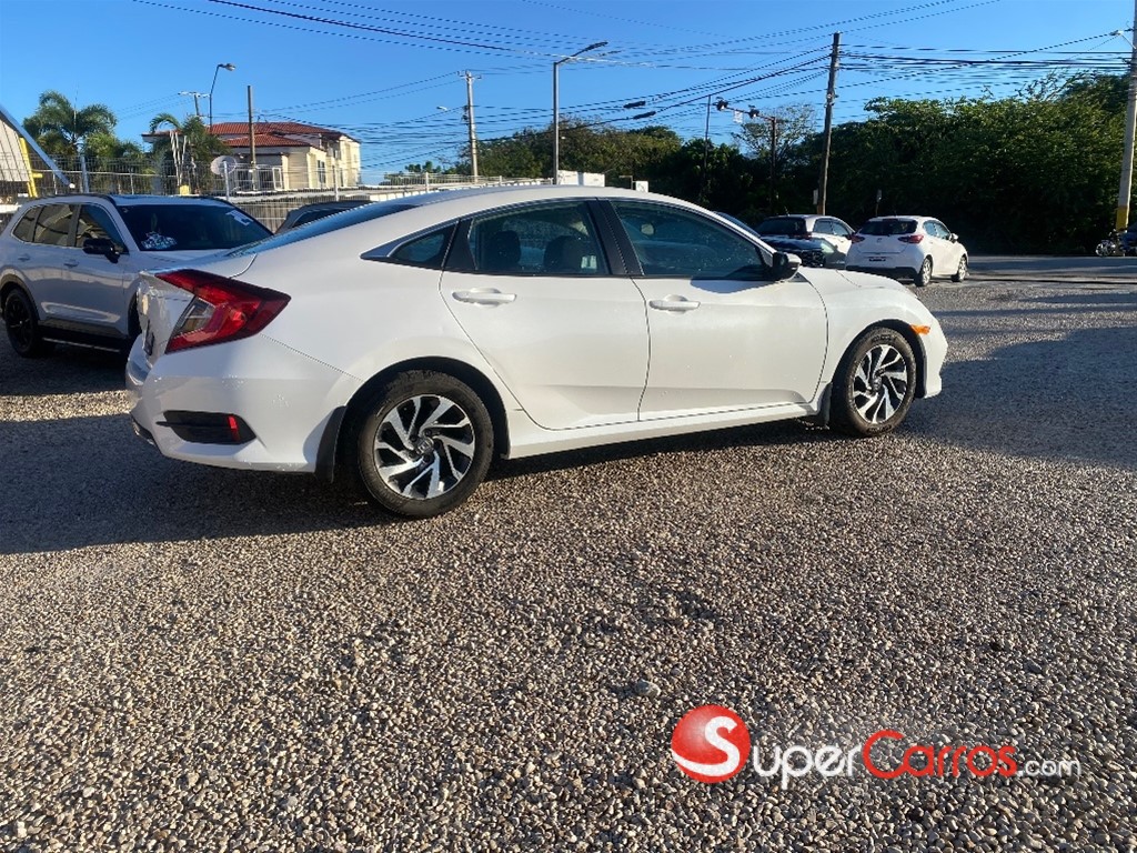 2020 Honda Civic LX — foto 4 / 10