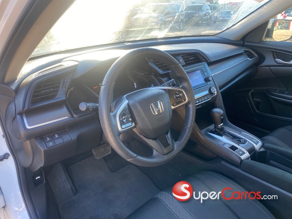 2020 Honda Civic LX — foto 9 / 10