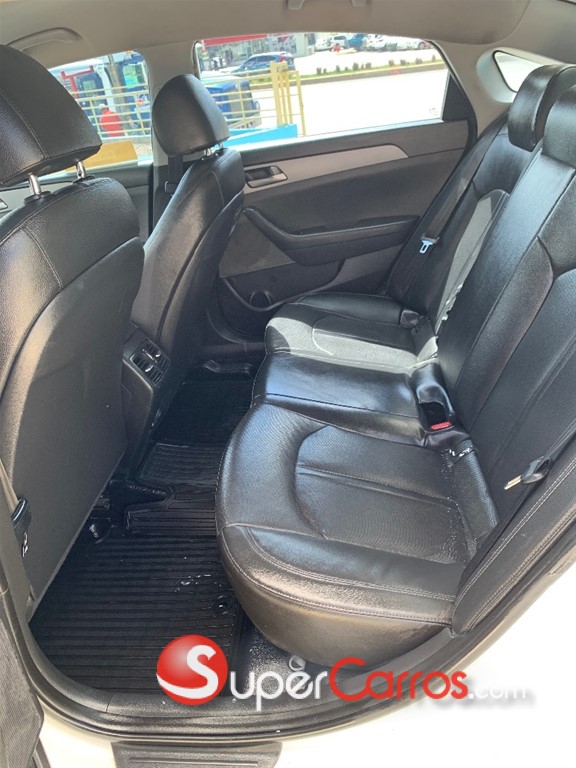 2020 Hyundai Sonata New Rise — foto 7 / 9