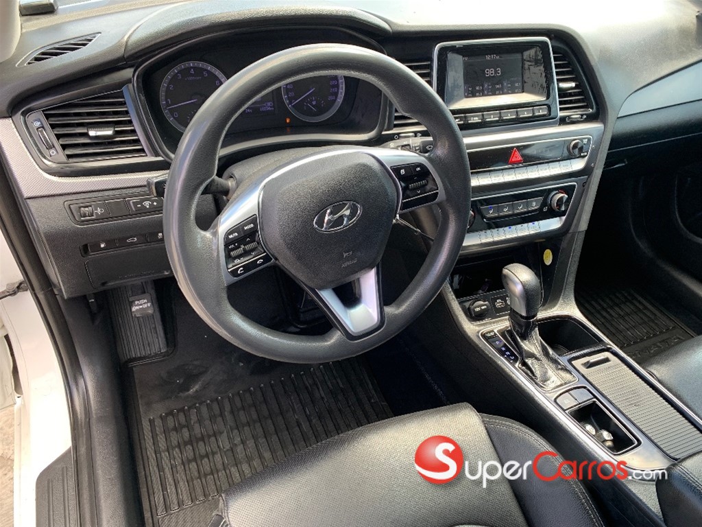 2020 Hyundai Sonata New Rise — foto 8 / 9