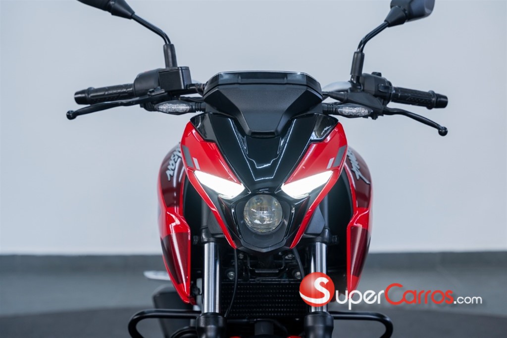 2025 Bajaj Pulsar — foto 9 / 12