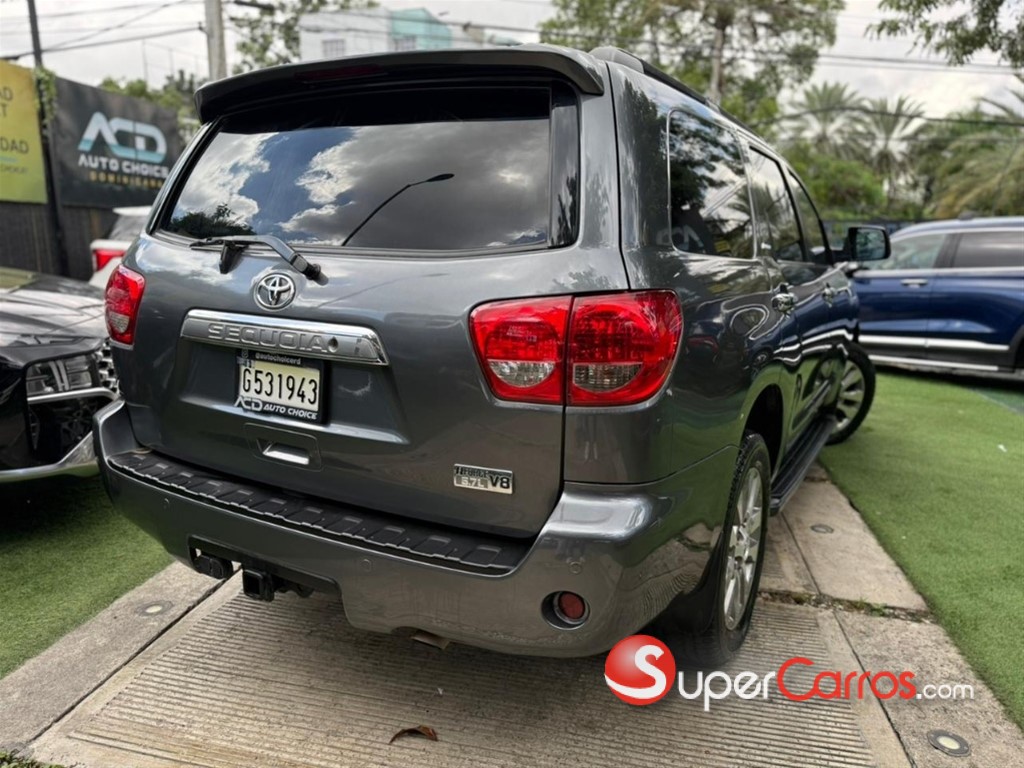 2011 Toyota Sequoia Limited — foto 4 / 12