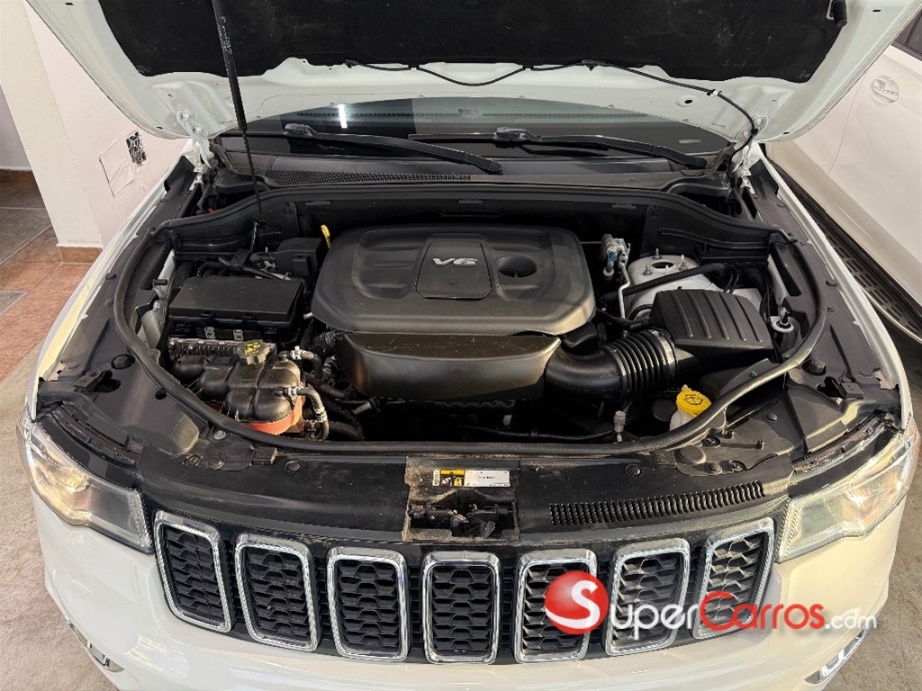 2019 Jeep Grand Cherokee Limited — foto 12 / 12