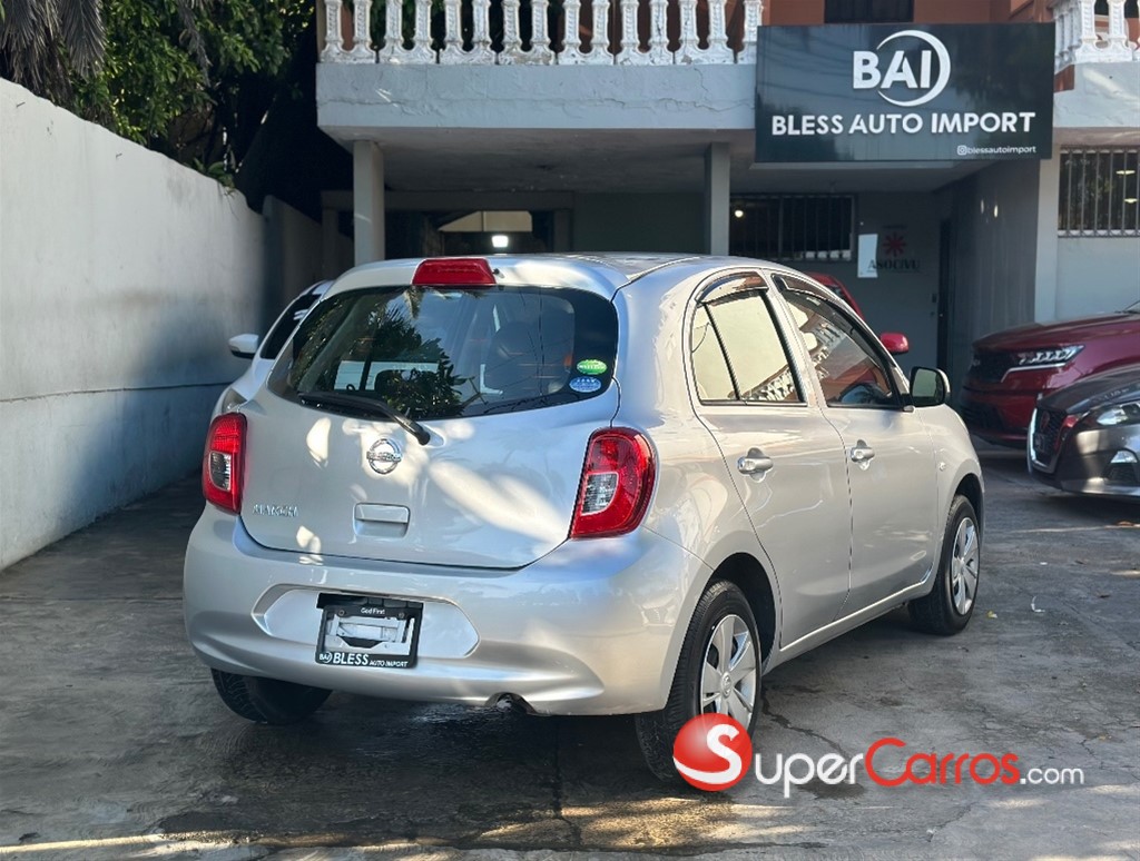 2020 Nissan March — foto 4 / 12
