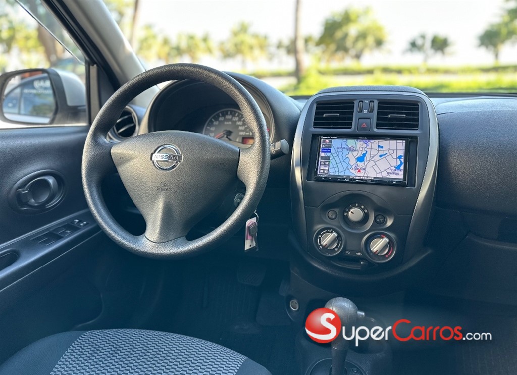 2020 Nissan March — foto 7 / 12