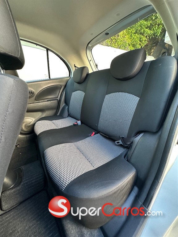 2020 Nissan March — foto 9 / 12