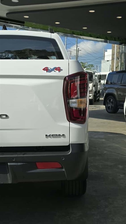 2026 KGM Musso LIMITED — foto 8 / 12
