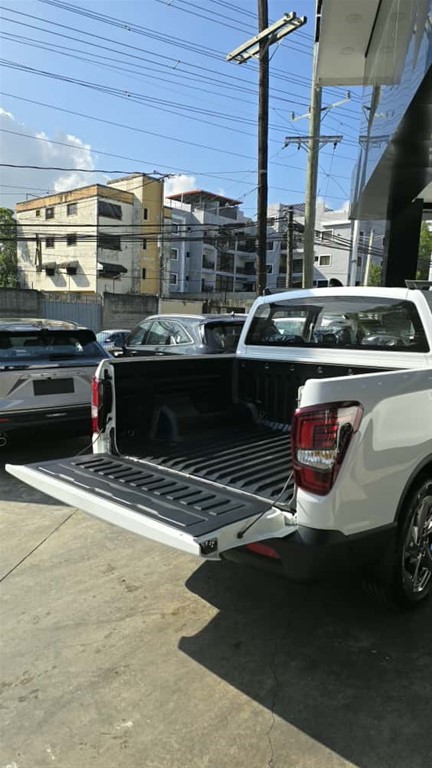 2026 KGM Musso LIMITED — foto 9 / 12