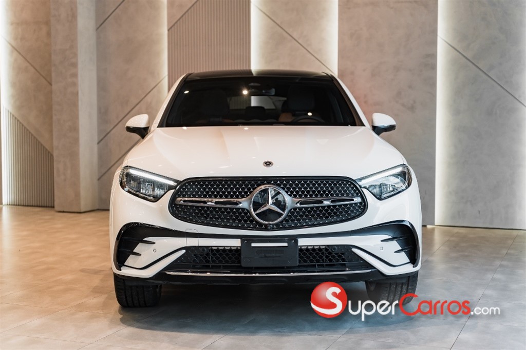 2025 Mercedes-Benz Clase GLC 200 Coupe — foto 2 / 12
