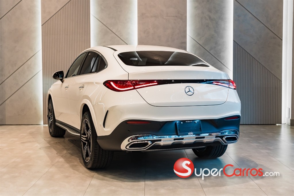 2025 Mercedes-Benz Clase GLC 200 Coupe — foto 4 / 12