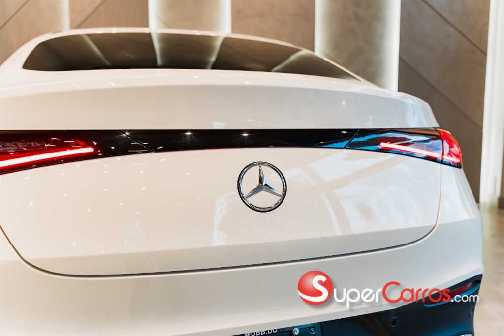2025 Mercedes-Benz Clase GLC 200 Coupe — foto 6 / 12