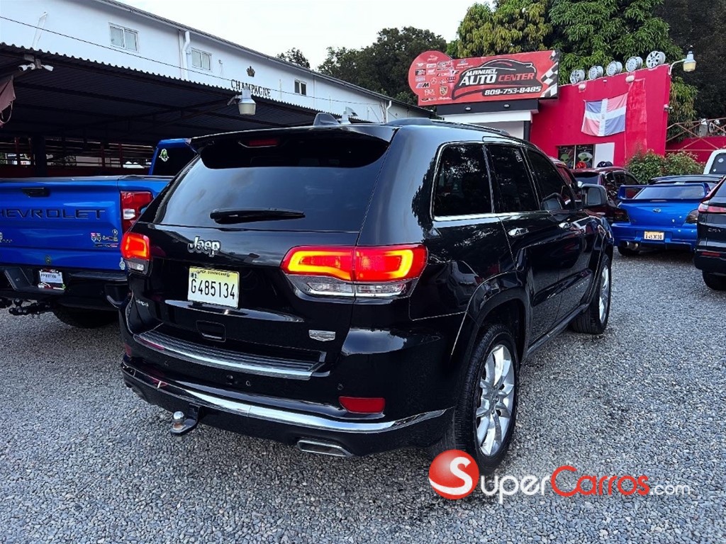 2016 Jeep Grand Cherokee SUMMIT — foto 7 / 12