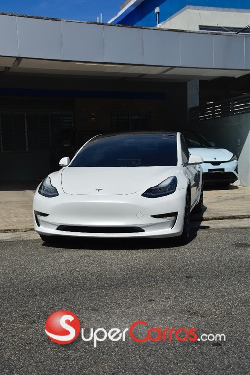 2020 Tesla Model 3 Standard Range Plus