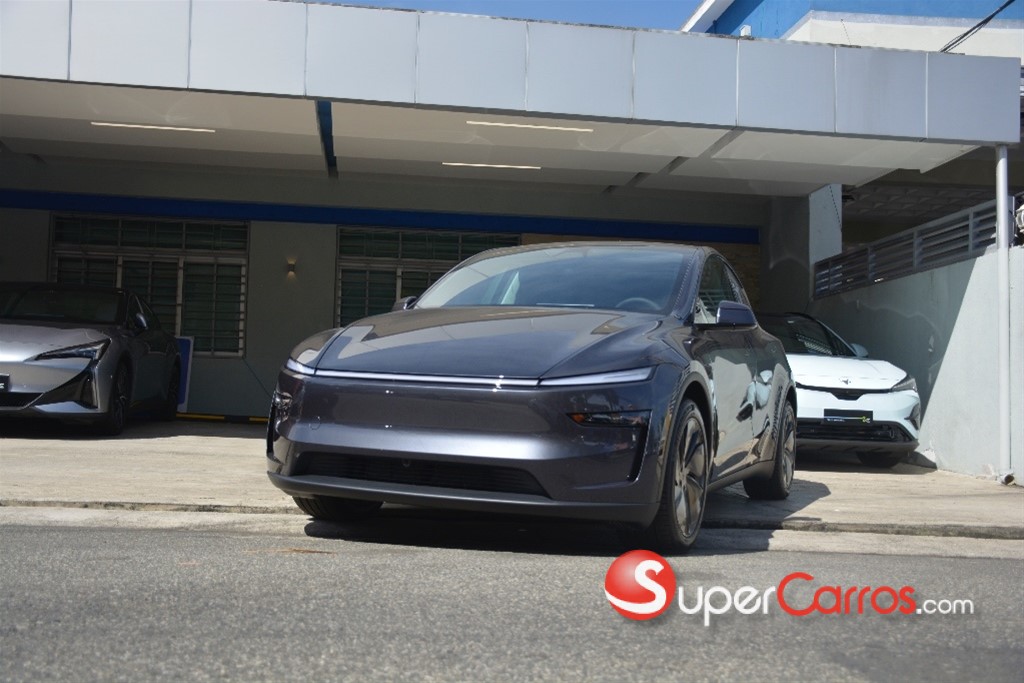 2026 Tesla Model Y Long Range — foto 5 / 12