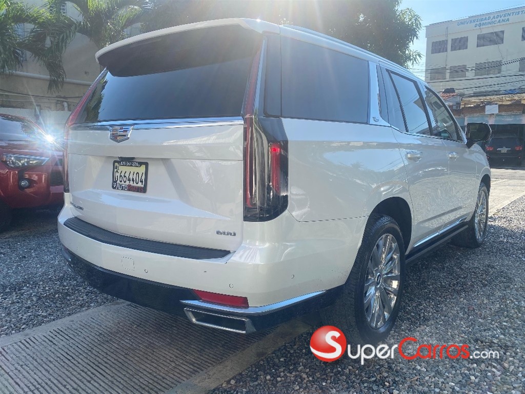 2023 Cadillac Escalade Premium Luxury — foto 4 / 10