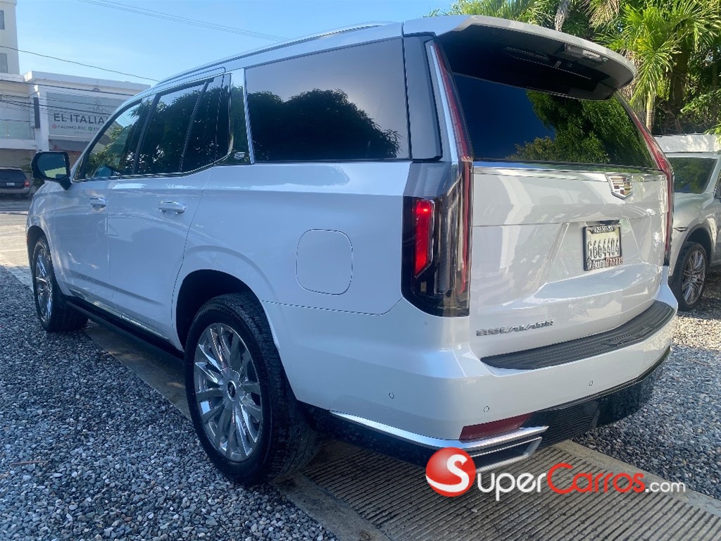 2023 Cadillac Escalade Premium Luxury — foto 5 / 10