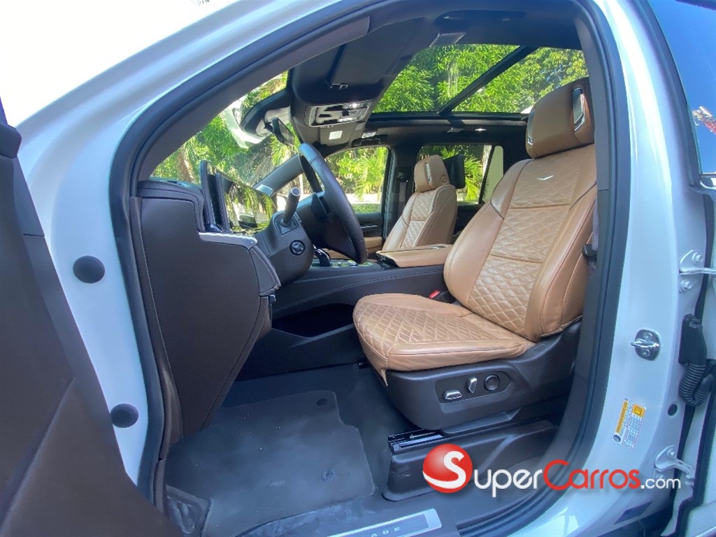 2023 Cadillac Escalade Premium Luxury — foto 7 / 10