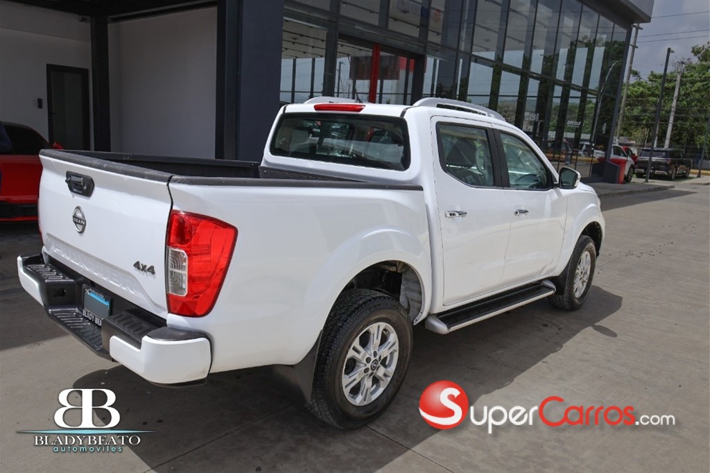 2024 Nissan Frontier XE — foto 3 / 12